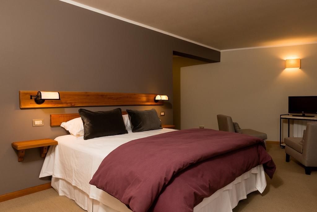 Hosteria La Camila Villa La Angostura Chambre photo
